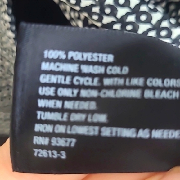 Blouse short sleeve ruffle button down black white print built in camisol Small - Picture 7 of 7